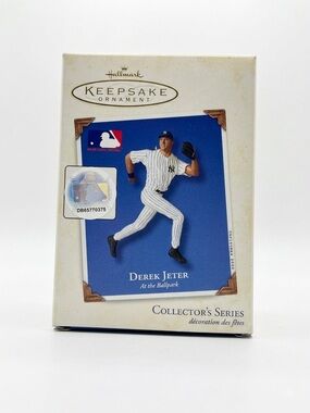 ⚾️ Hallmark Derek Jeter New York Yankees “At the Ballpark” Ornament ⚾️